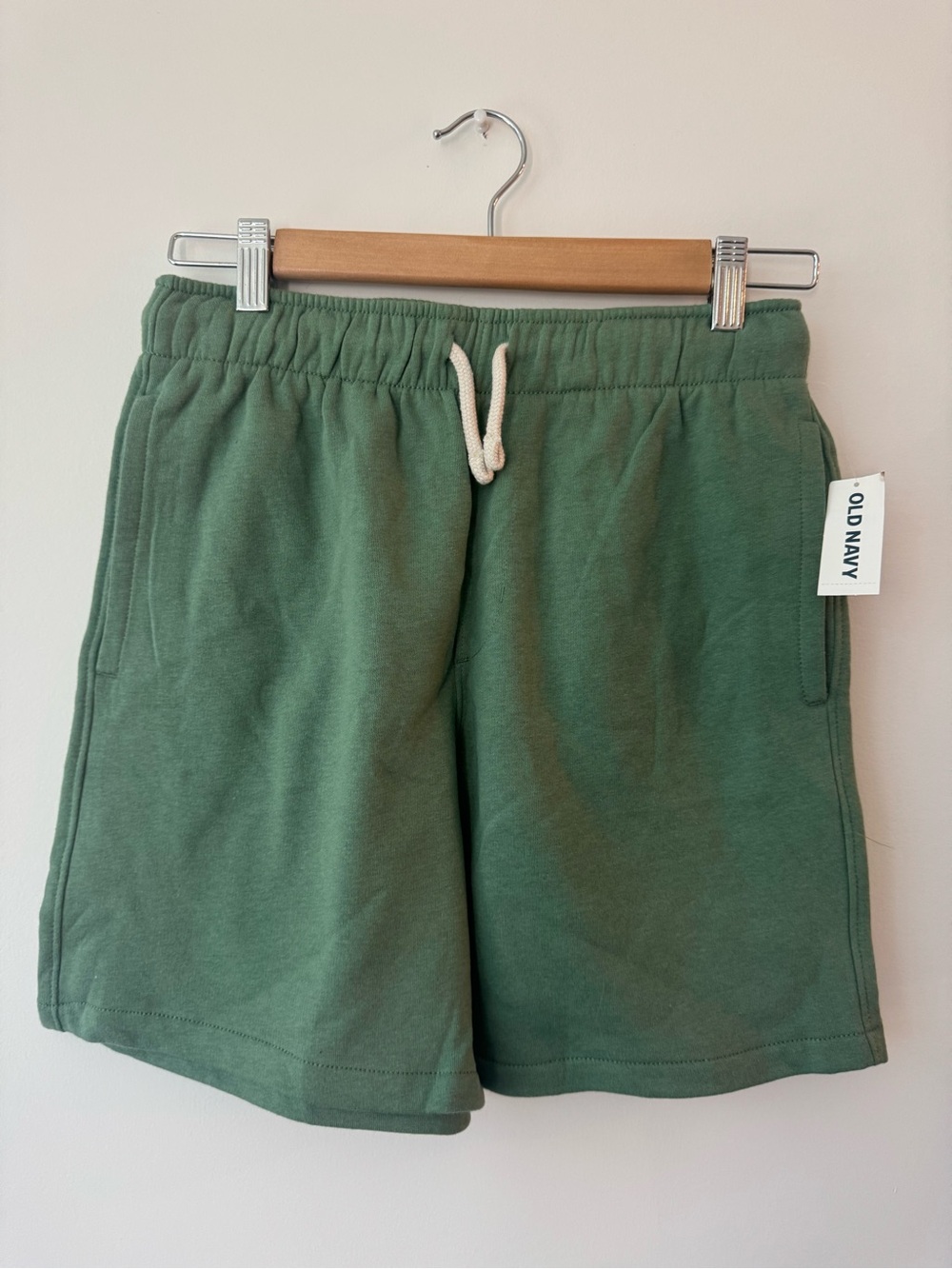 NWT Old Navy Youth Fleece Sweat Shorts Sage Olive Green XL 14-16
